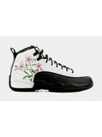 Air Jordan 12 Retro Floral Escuela Primaria Estilo de vida Zapatos (Blanco / Negro) Envío gratuito